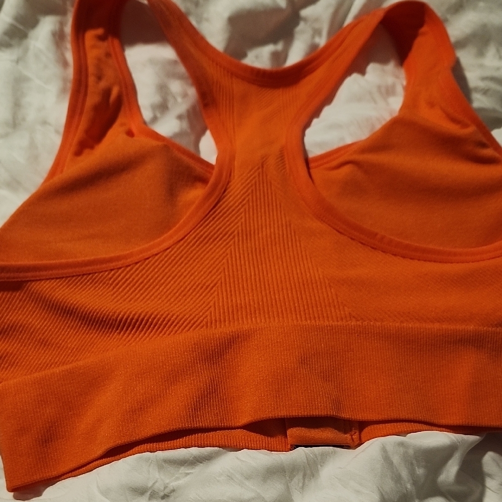 New Balance Drift Red Ribbed Top - Picture 3 of 5